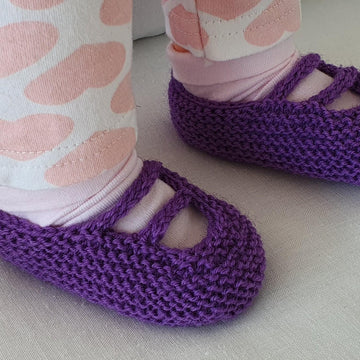 Veronica - 4ply baby shoes