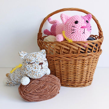 No Sew Long Cat Plush Toy (Bubblegum & Sleepy)