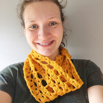 Crina Cowl