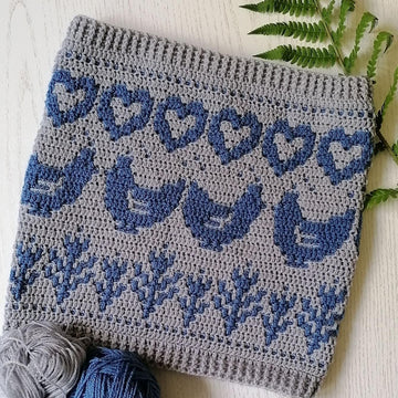 Country Garden Cowl