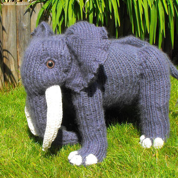 Engelbert Superfast Elephant