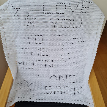 Love you to the moon and back Filet Blanket
