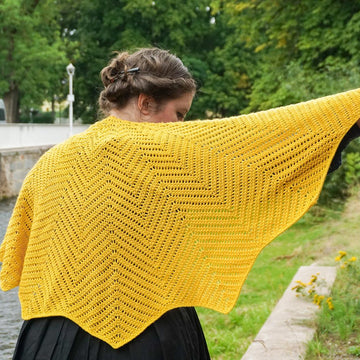 Sunny citrine shawl