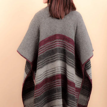 Modena Poncho