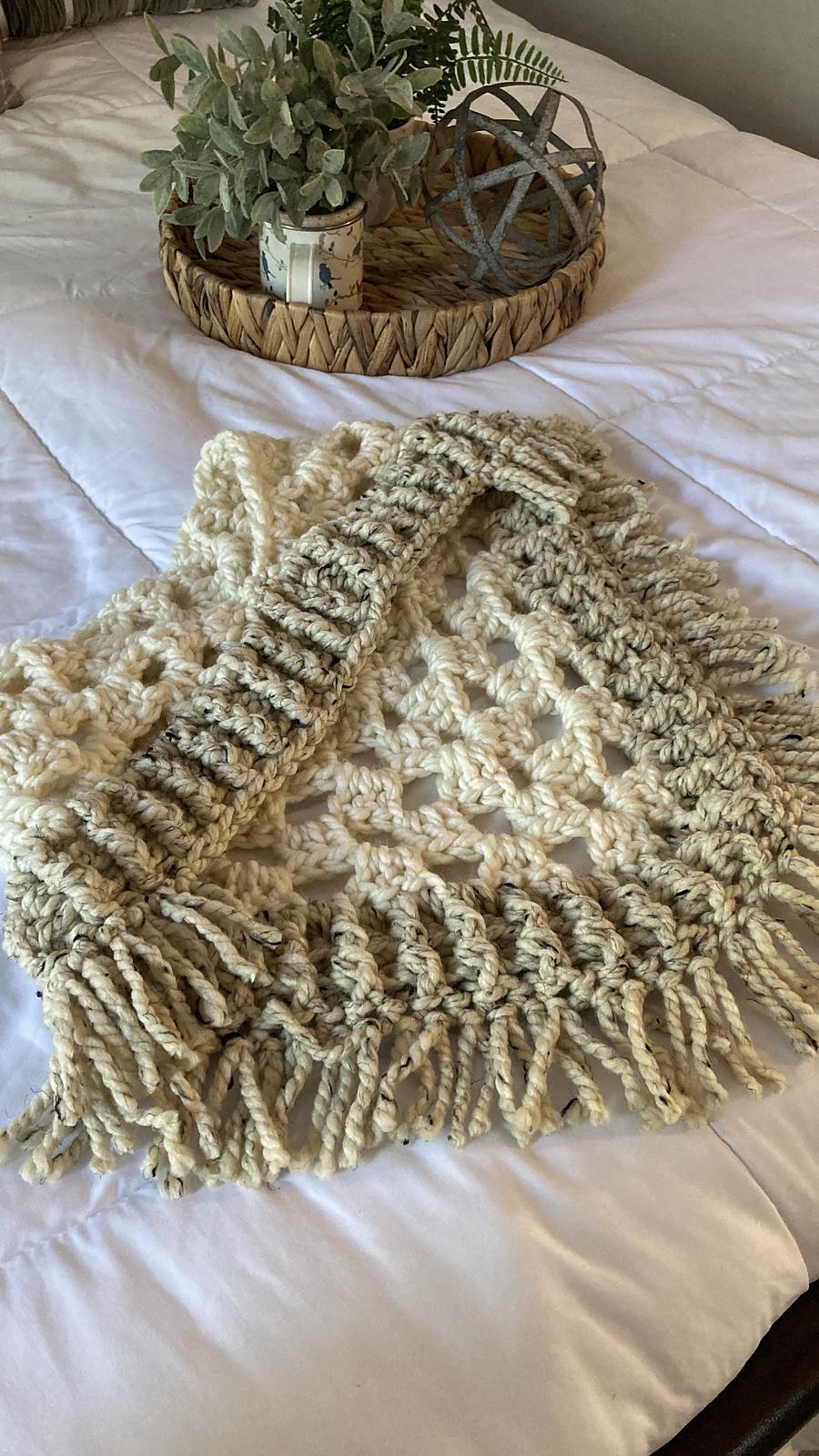 Snowdrift Chunky Poncho