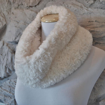 Cold River Knit Cowl