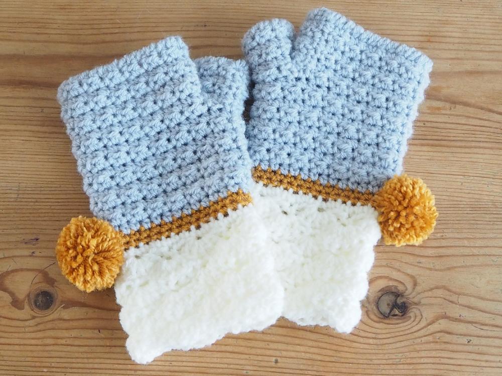 Snow Dipped Mitts