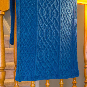 Freydis Shawl