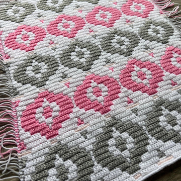 Retro Baubles - Overlay Mosaic Crochet