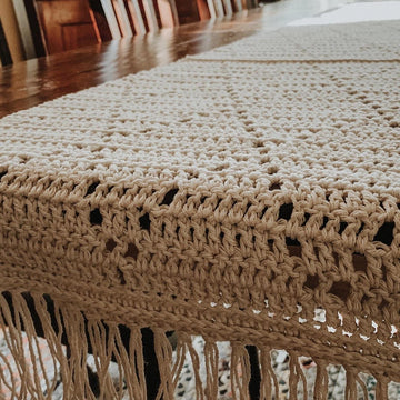 Lattice Table Runner