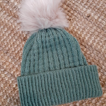 Adventurous Four-Ladies Beanie