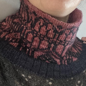 Minster Cowl