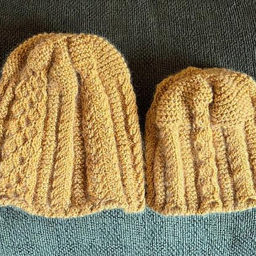 Garter and Gulls Hat