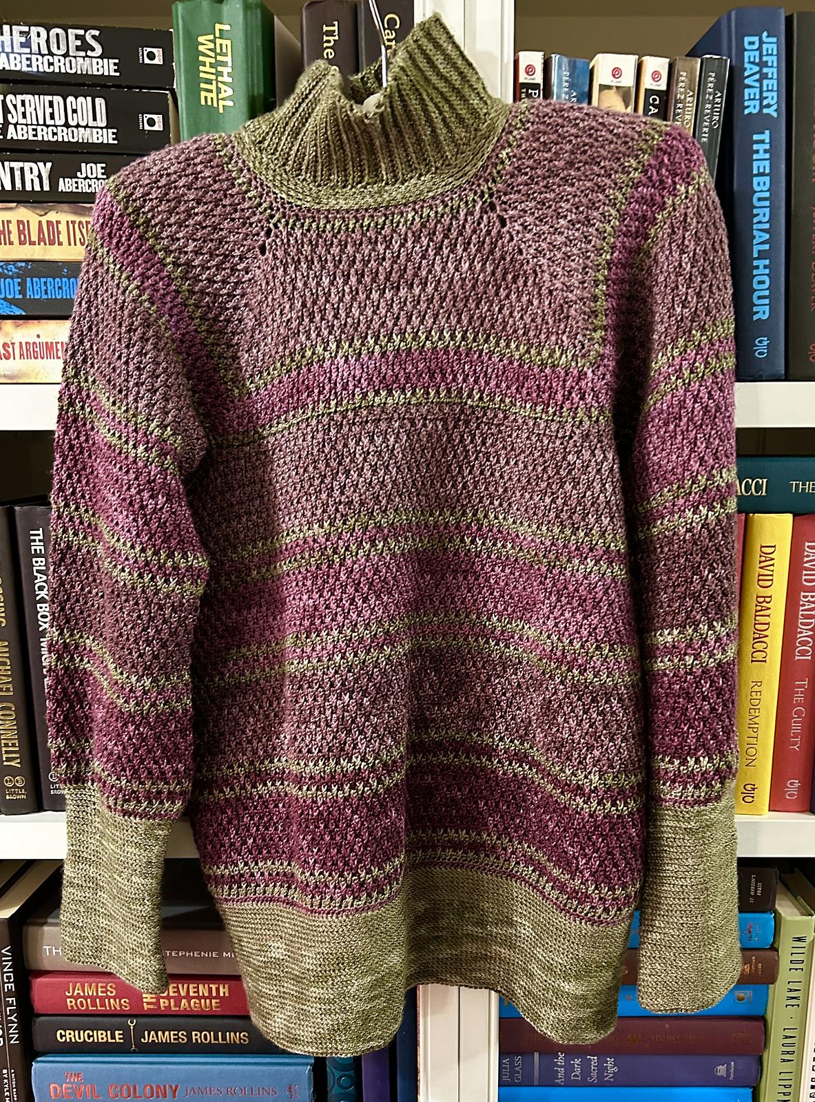 Persephone Raglan Pullover