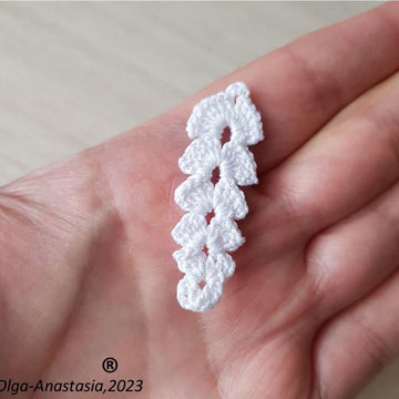 Christmas decor - crochet icicle