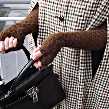 Euphoric Amphorae, Opera Gloves & Cowl