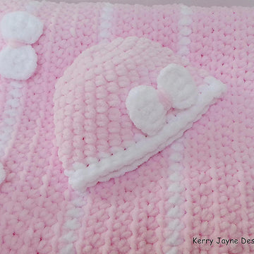 Peek a bow blanket Set