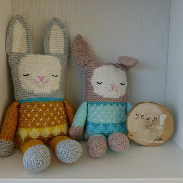 Stuffed toy rabbit