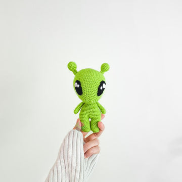 Cheeky Alien