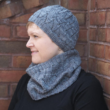 Avalon Skies Cowl