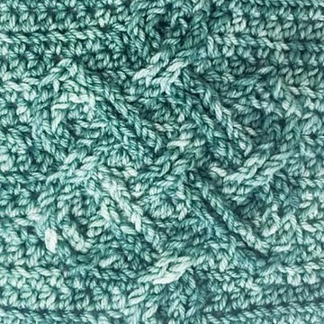 Cadha's Celtic Capelet