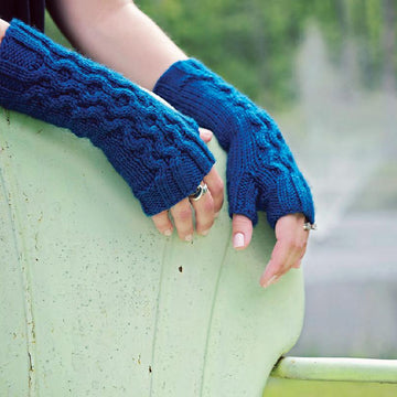 Ripple Effect Fingerless Glove Pattern