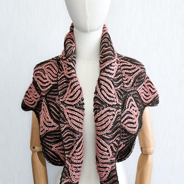Rose Buds Shawl