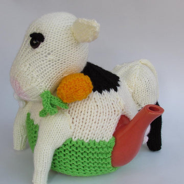 Friesian Cow Tea Cosy Knitting Pattern