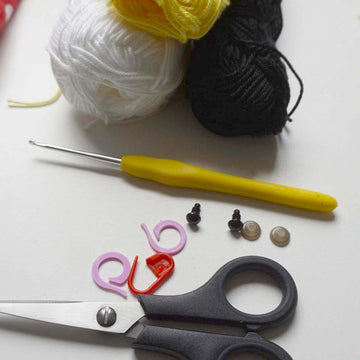 Crochet pattern: bee Summsumm!