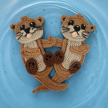 Otter double crochet applique pattern