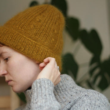 Dandelion halo beanie