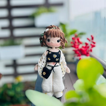 MAYA doll