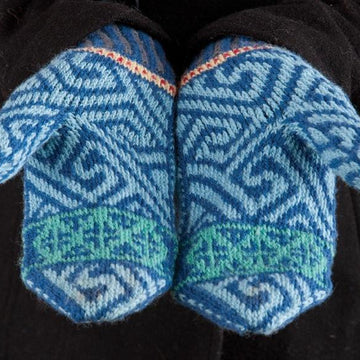 Celtic Medallion Mittens