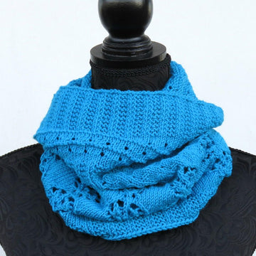 Venetian Rose Cowl
