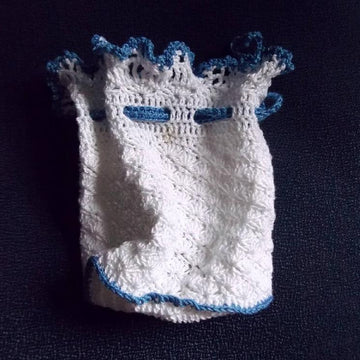 Crochet wedding reticule