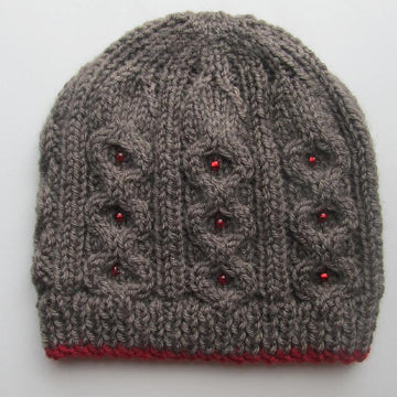 Brown Hat with Cables for a Lady