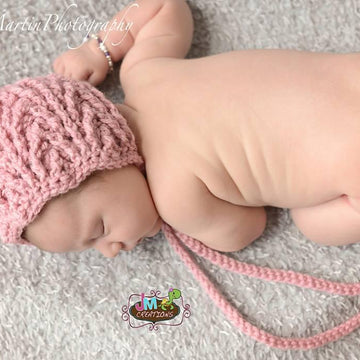 Arrowhead Baby Bonnet