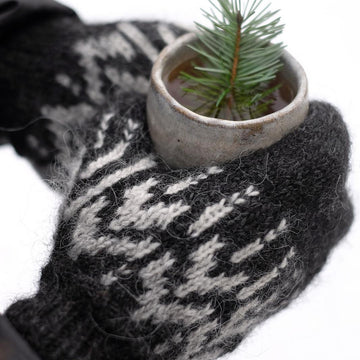 Dreyma Mitts