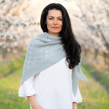 Srebrina Shawl