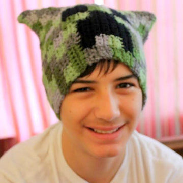 Graphed Beanie - Creeper