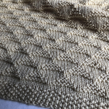 Pyramid stitch baby blanket