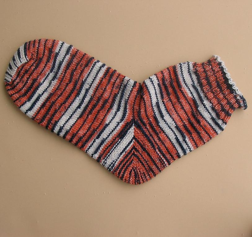 Crenellated Toe-Up Socks