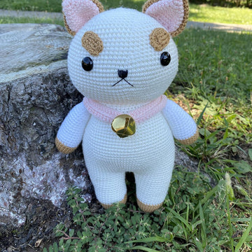 Bee and Puppycat character amigurumi toy