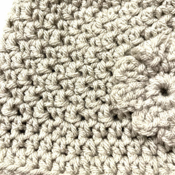 Seed Stitch Baby Cloche Hat