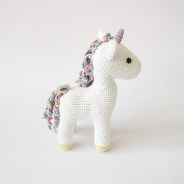 Amethyst the Unicorn Amigurumi