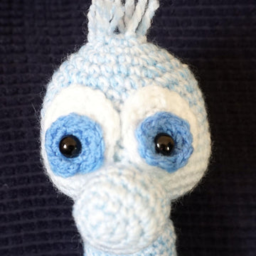 Amigurumi Häkelanleitung für den Wurm Flo (Wollreste)