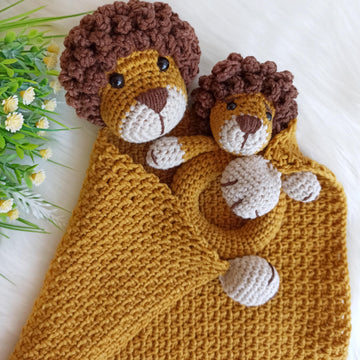 Crochet lion security blanket, crochet baby lovey pattern
