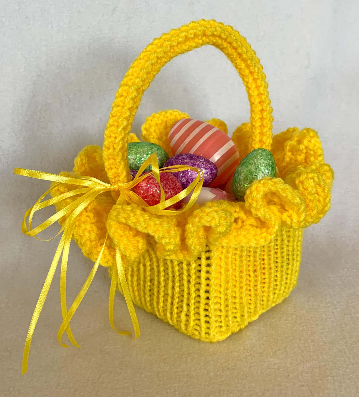 Easter Basket with Ruffled Edge