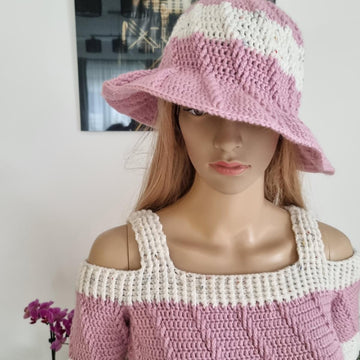 Crochet hat for spring