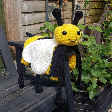 3in1 Happy Bee Folding Baby Blanket Toy Lovey